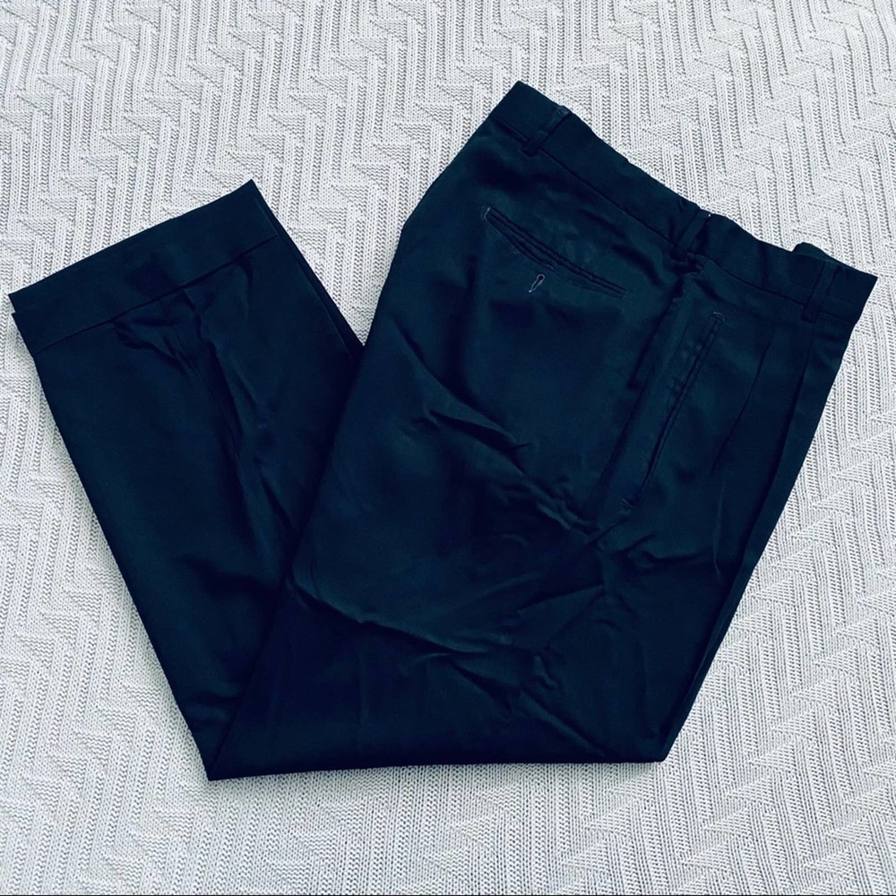 Hugo Boss solid black dress pants